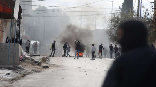 Noi ciocniri în Tunisia în urma autoincendierii jurnalistului Aberrazak Zorgui