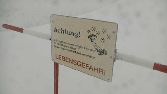 Trei persoane au murit într-o avalanşă în Austria. În Franţa, au decedat doi angajaţi ai unei staţiuni de schi