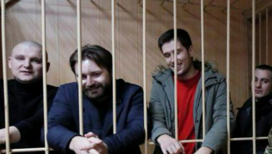 Un tribunal de la Moscova prelungeşte până la 24 aprilie detenţia provizorie a unor marinari ucraineni