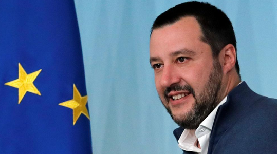 Salvini speră ca francezii să nu voteze cu partidul lui Macron în alegerile europene