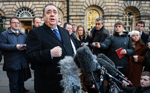 Fostul şef al Guvernului scoţian Alex Salmond, arestat şi inculpat cu privire la hărţuire sexuală