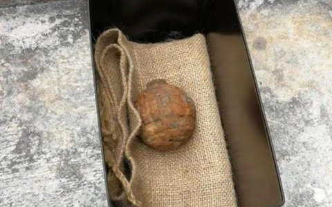O grenadă din Primul Război Mondial a fost găsită printre cartofi importaţi din Franţa, la o fabrică de chipsuri din Hong Kong - VIDEO