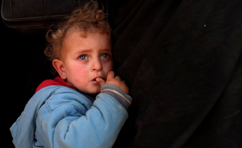 Peste 2.500 de copii provenind din 30 de ţări trăiesc în trei tabere de deplasaţi în nord-estul Siriei, dezvăluie Save the Children