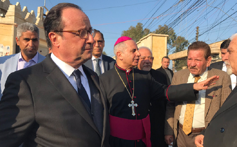 François Hollande pledează, la Mosul, pentru reconstruirea oraşului