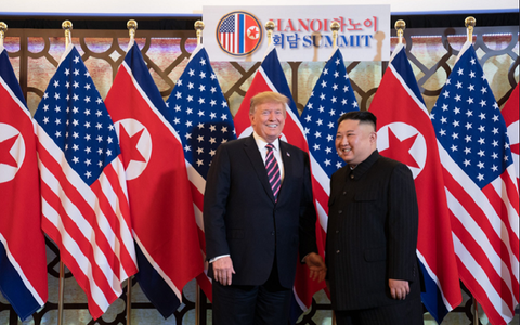 UPDATE - Trump şi Kim, optimişti în deschiderea celui de-al doilea lor summit