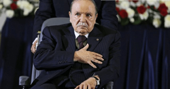 Bouteflika promite organizarea de alegeri prezidenţiale anticipate, în cazul în care va câştiga un nou mandat