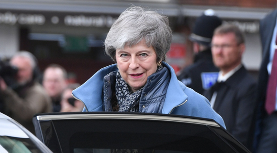 Theresa May exercită presiuni asupra UE, într-un discurs în faţa ”muncitorilor”, la Grimsby, înaintea unui vot crucial asupra Brexitului