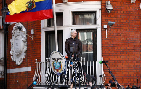 Assange a încălcat din nou acordul cu privire la condiţiile azilului în Ambasada Ecuadorului la Londra, acuză preşedintele ecuadorian Lenin Moreno
