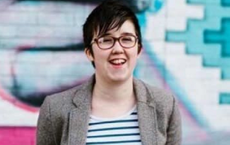 Jurnalista Lyra McKee, ucisă în schimburi de tiruri la Londonderry, în Irlanda de Nord, într-un incident considerat ”terorist” de către poliţie 