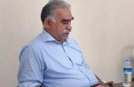 Liderul istoric al rebeliunii kurde din Turcia Abdullah Ocalan se întâlneşte cu avocaţii şi îndeamnă FDS să evite un conflict în Siria