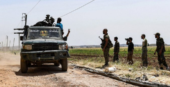 Ankara livrează armament rebelilor sirieni în regiunea Idleb