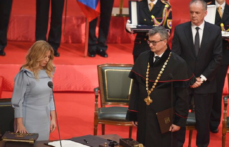 Zuzana Caputova devine prima preşedintă a Slovaciei