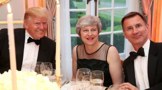 Jeremy Hunt denunţă declaraţii ”lipsite de respect şi false” despre M.Britanie şi Theresa May ale lui Trump; Boris Johnson evită să-l critice
