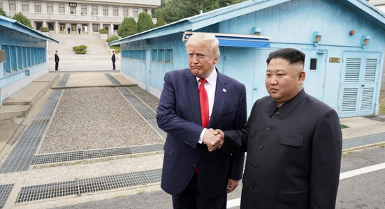 Kim Jong Un îl invită pe Trump, într-o scrisoare, la Phenian