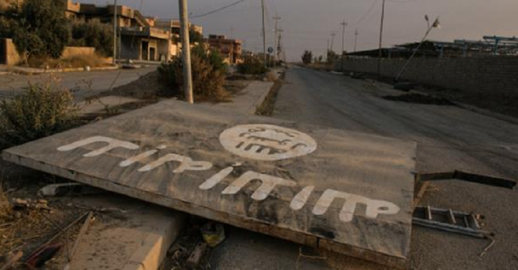 AFP: Mii de jihadişti, foşti combatanţi SI, zac într-o stare precară înghesuiţi într-o închisoare în nordul Siriei