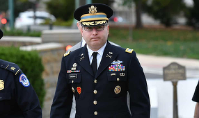 Un ofiţer foarte respectat din NSC, locotenent-colonelul Alexander Vindman, depune o mărturie stânjenitoare pentru Trump