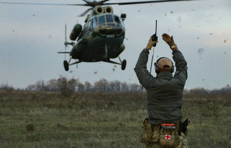O retragere a trupelor Kievului şi separatiştilor proruşi într-un sector din Doneţk, amânată sâmbătă