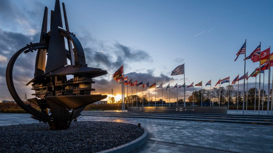 NATO îşi extinde misiunea în spaţiu, al cincilea domeniu operaţional după cele aerian, terestru, maritim şi cibernetic