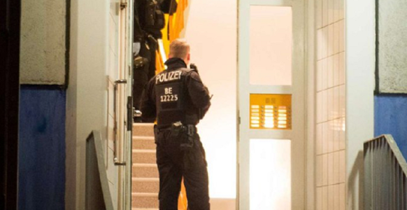Operaţiuni ale poliţiei în întreaga Germanie împotriva ”mediilor islamiste”, suspectate de plănuirea unui atentat