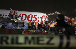 Trei morţi şi 179 răniţi în accidentul de avion de la Istanbul