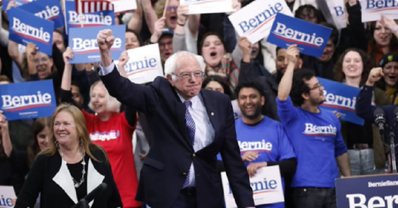 Sanders obţine o victorie în alegerile primare din New Hampshire, Biden se afundă