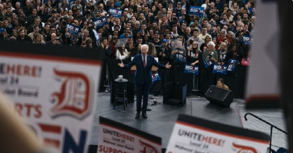 Biden speră să-şi consolideze avansul în faţa lui Sanders în cadrul "Mini Tuesday", mai ales în Michigan