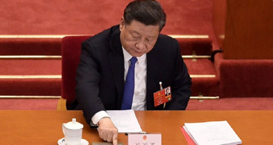 Legea securităţii la Hong Kong, promulgată de Xi Jinping, ”o sabie” suspendată deasupra capului proscrişilor, ameninţă regimul comunist