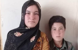 O adolescentă afgană ucide doi talibani care i-au omorât părinţii