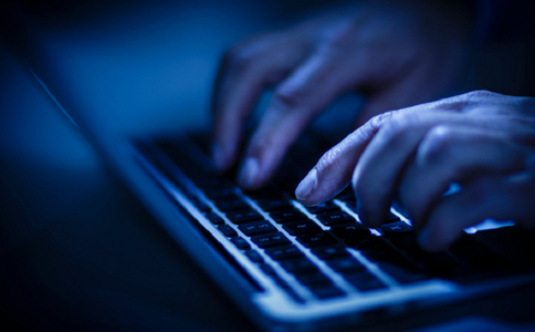 Canada: Mii de conturi ale utilizatorilor de servicii guvernamentale au fost piratate