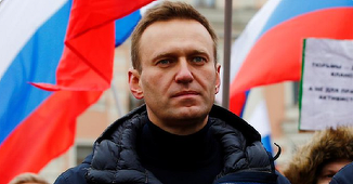 Putin denunţă, în convorbirea cu Macron, acuzaţii ”nepotrivite” şi ”fără fundament” la adresa Rusiei în cazul otrăvirii lui Navalnîi şi cere să i se transmită dosarul medical al opozantului rus