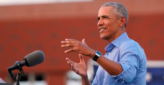 Obama îndeamnă, la un miting ”drive in” la Philadelphia, la uitarea sondajelor şi la mobilizare în favoarea lui Biden