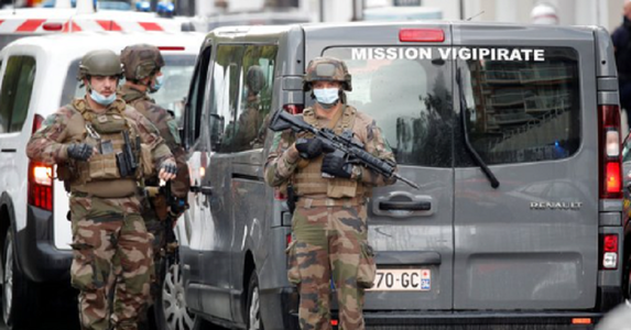 Parchetul din Avignon îndepărtează orice pistă teroristă, după ce poliţia ucide în stradă un bărbat cu probleme psihiatrice