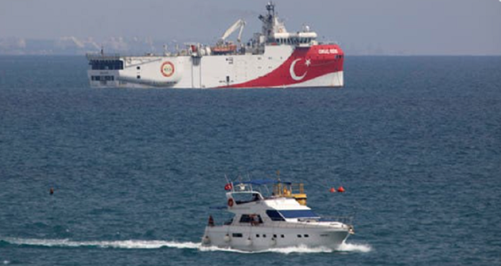 Nava turcă Oruç Reis se întoarce în port după operaţiuni de explorare în căutare de gaze naturale în estul Mării Mediterane, cu două săptămâni înainte de un summit UE, care vizează sancţiunonarea Ankarei
