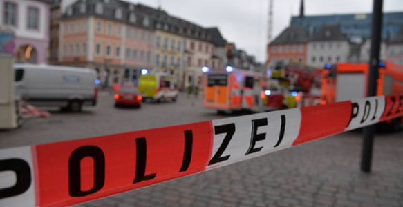 UDATE-Mai mulţi morţi şi cel puţin 15 răniţi după ce o maşină intră într-o zonă pietonală în oraşul Trier; o persoană arestată, anunţă poliţia