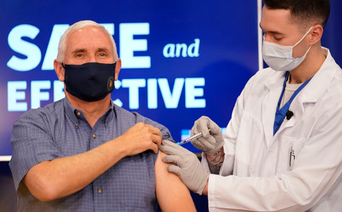 UPDATE-Vicepreşedintele american Mike Pence şi soţia sa, Karen, vaccinaţi în direct împotriva covid-19 - VIDEO 