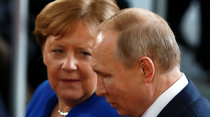 Putin discută cu Merkel despre o posibilă ”producţie comună de vaccinuri” împotriva covid-19