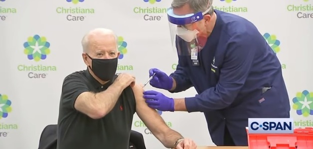 Biden a primit a doua doză de vaccin contra Covid-19 - VIDEO