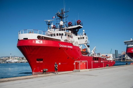 Nava Ocean Viking a salvat 149 de migranţi în largul Libiei. Printre aceştia erau o femeie însărcinată şi mulţi copii