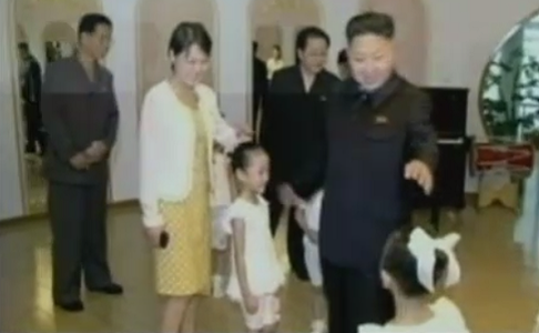 Soţia liderului nord-coreean a apărut public după mai mult de un an

