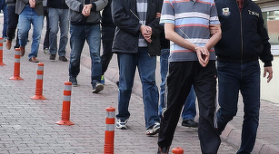 Operaţiune în 62 de provincii turceşti, după ce justiţia dispune arestarea a sute de persoane, majoritatea militari, suspectate de legături cu Gülen