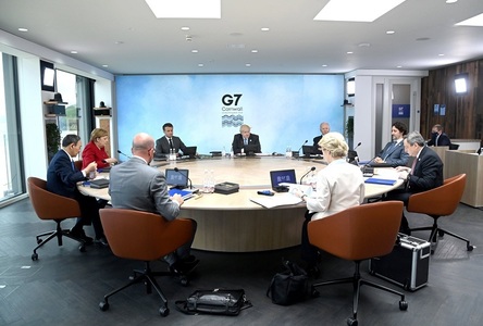 G7 - Cele mai bogate state solicită noi probe privind originea coronavirusului şi promit livrarea de cel puţin un miliard de doze de vaccinuri. Finanţare crescută pentru protecţia climatică până în 2025 