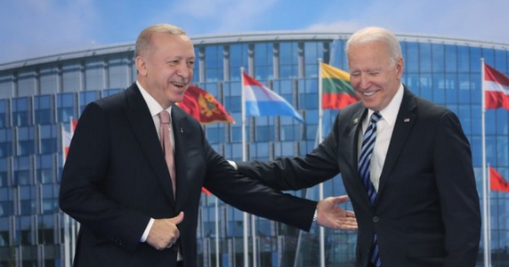 Biden şi Erdogan au convenit, la NATO, ca Turcia să securizeze aeroportul din Kabul, însă nu au făcut progrese în problema bateriilor ruseşti S-400, anunţă Jake Sullivan