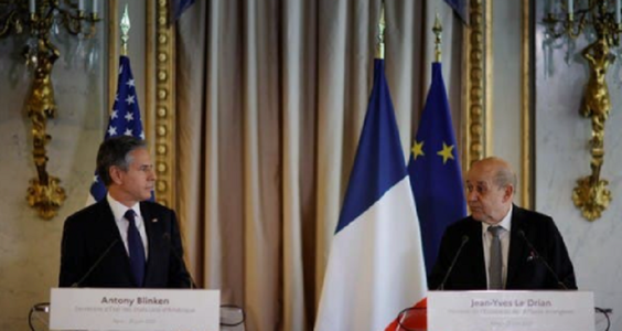 Franţa aşteaptă ca Iranul să ia o decizie cu privire la Acordul de la Viena, anunţă Jean-Yves Le Drian