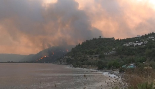 Incendiile din Turcia continuă cu 13 focare necontrolate - VIDEO