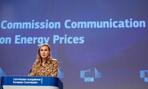 Comisia Europeană îşi prezintă ”cutia cu instrumente” pe termen scurt şi mediu împotriva scumpirii energiei