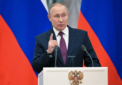 Putin a ordonat armatei ruse "să menţină pacea" în teritoriile separatiste din Ucraina