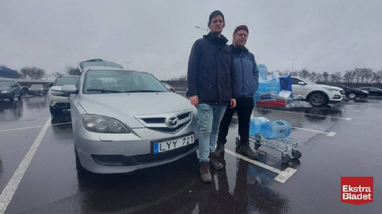 Cei doi jurnalişti danezi de la cotidianul Ekstra Bladet, Stefan Weichert şi Emil Filtenborg Mikkelsen, răniţi prin împuşcare la Ohtîrka, evacuaţi din Ucraina