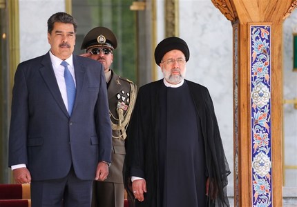 Iranul şi Venezuela semnează un acord de cooperare pe 20 de ani