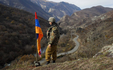 Aproape 100 de morţi în ciocnirile de la graniţa dintre Armenia şi Azerbaidjan 