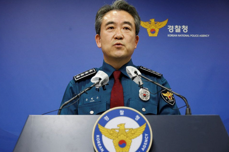Şeful poliţiei sud-coreene Yoon Hee-keun recunoaşte că răspunsul forţelor de ordine a fost ”insuficient” la busculada sângeroasă din Seul, al cărei bilanţ a crescut la 156 de morţi. Pliţia a desfăşurat doar 137 de agenţi şi nu a luat măsuri de controlul m